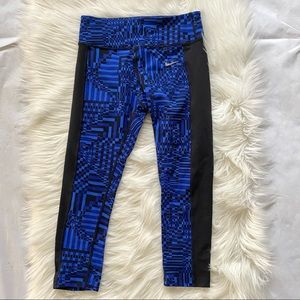 Nike Blue and Black Crop Leggings Size Small